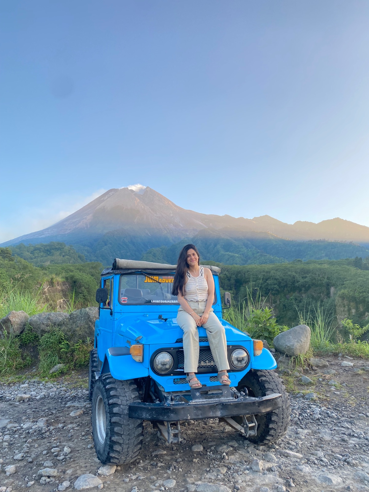 Paket Long Jeep Merapi